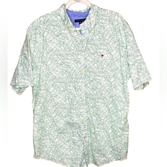 Tommy Hilfiger Adaptive Sz XLT All Over Leaf Print Regular Fit Button Down Shirt - Picture 1 of 5